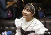 Foto Prilly Latuconsina