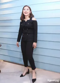 Foto Prilly Latuconsina