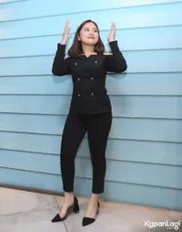 Foto Prilly Latuconsina