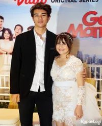 Foto Prilly Latuconsina