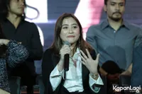 Foto Prilly Latuconsina