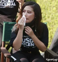 Foto Prilly Latuconsina