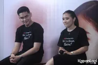 Foto Prilly Latuconsina