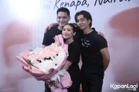 Foto Prilly Latuconsina