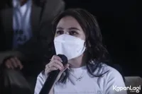 Foto Prilly Latuconsina