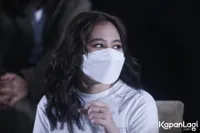 Foto Prilly Latuconsina