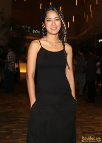 Foto Prisia Nasution