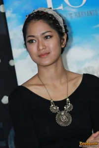 Foto Prisia Nasution