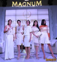 Foto Prisia Nasution