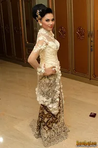 Foto Purie Mahadewi