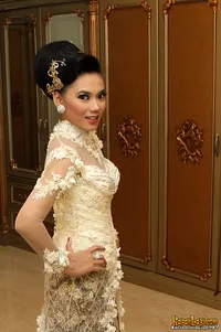 Foto Purie Mahadewi