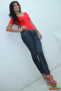 Foto Putri Anggraini