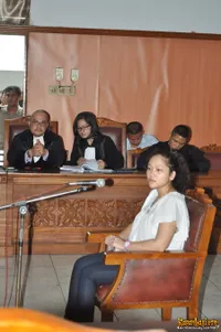 Foto Putri Aryani Haryo Wibowo