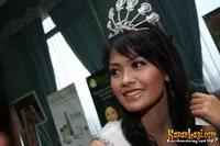 Foto Putri Raemawasti