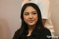 Foto Putri Tanjung