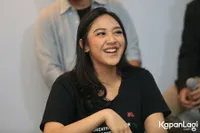 Foto Putri Tanjung