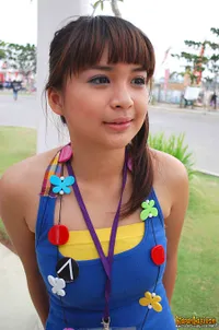 Foto Putri Titian