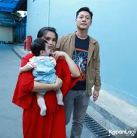 Foto Putri Titian