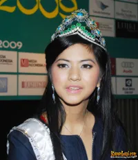 Foto Qory Sandioriva