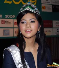 Foto Qory Sandioriva