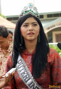 Foto Qory Sandioriva