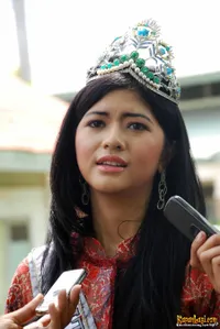 Foto Qory Sandioriva