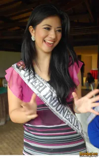 Foto Qory Sandioriva