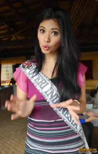 Foto Qory Sandioriva