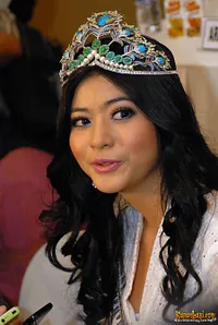 Foto Qory Sandioriva