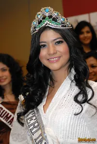 Foto Qory Sandioriva