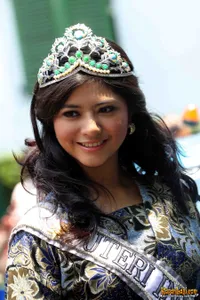 Foto Qory Sandioriva