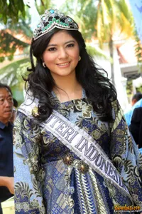 Foto Qory Sandioriva