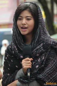 Foto Qory Sandioriva