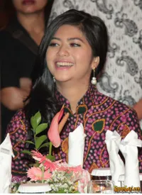 Foto Qory Sandioriva