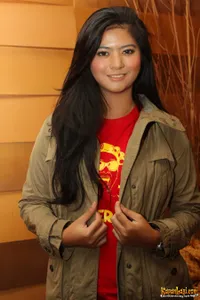 Foto Qory Sandioriva