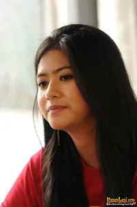 Foto Qory Sandioriva