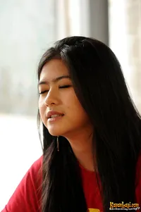 Foto Qory Sandioriva