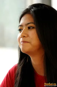 Foto Qory Sandioriva