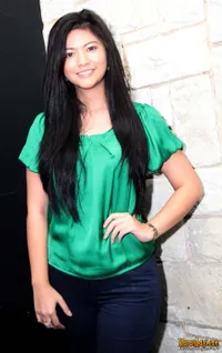 Foto Qory Sandioriva