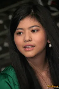 Foto Qory Sandioriva