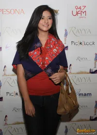 Foto Qory Sandioriva