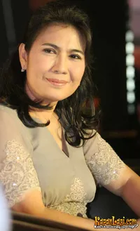Foto Rafika Duri