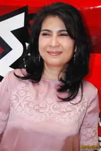 Foto Rafika Duri
