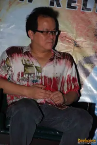 Foto Rahayu Kertawiguna