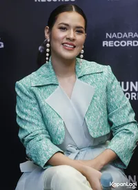 Foto Raisa