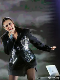 Foto Raisa