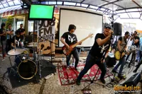 Foto Raksasa Band