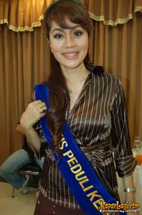 Foto Raslina Rasyidin