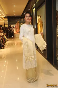 Foto Raslina Rasyidin