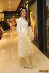 Foto Raslina Rasyidin